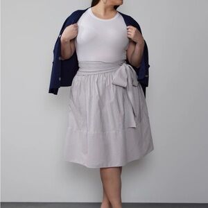 ⚡️3/$17⚡️ NY&Co Tie-Waist Skirt